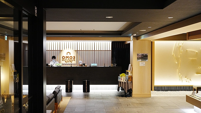 OMO京都東寺のフロント